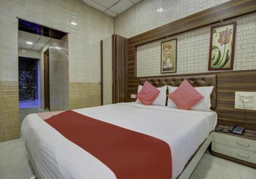 The Hotel Grace Place Inn 뉴델리 외부 사진